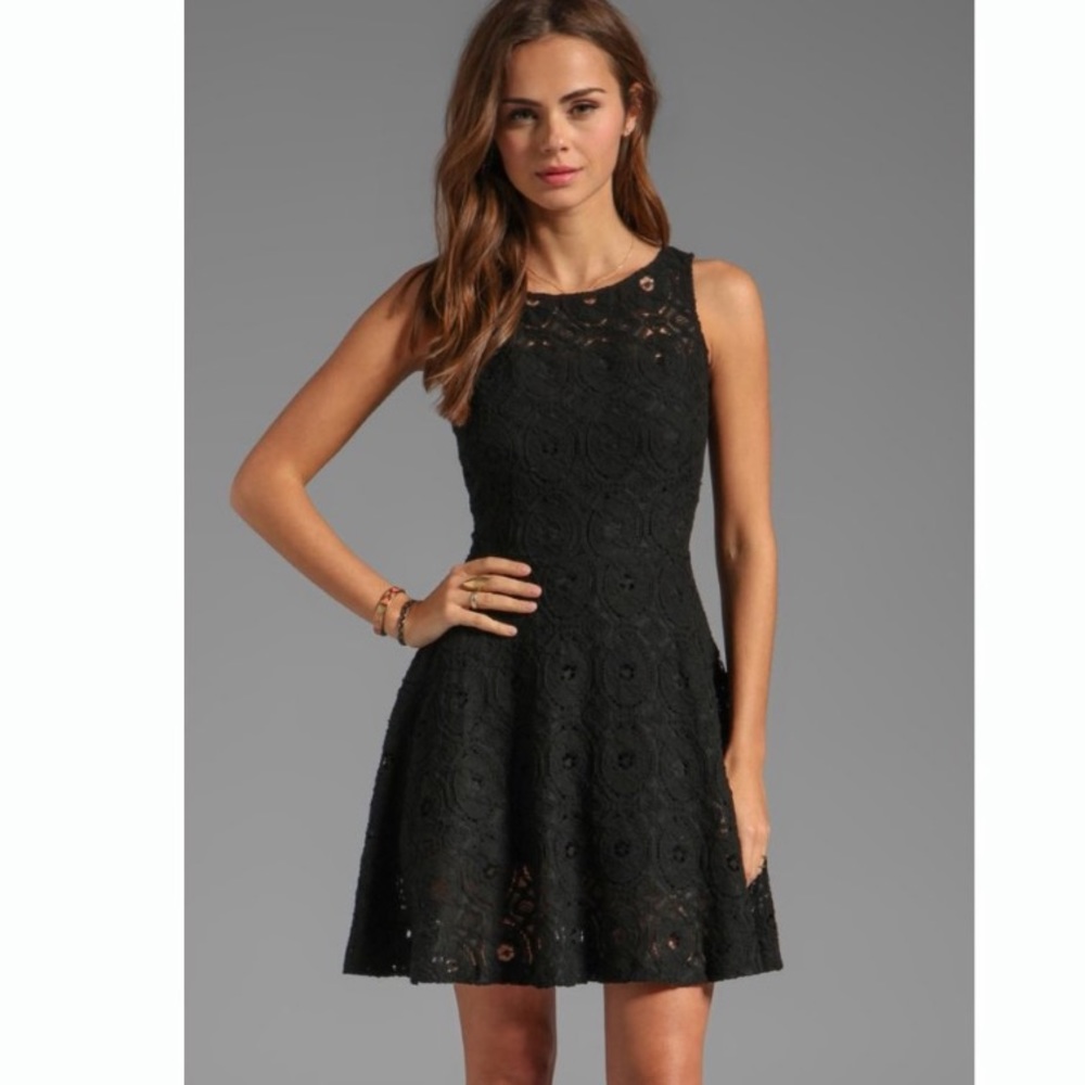 BB Dakota Renley Lace Fit & Flare Mini Dress Sz 4